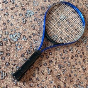 Champion Sports Mid-Size Youth Tennis Racket blue new atr32